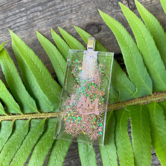 I Am Necklace - Picture 2 of 3